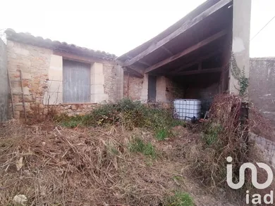 Garage à Saint-Guiraud (34725)