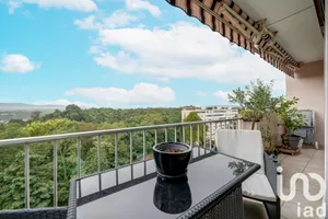 Appartement à Sainte-Foy-lès-Lyon (69110)