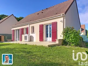 Maison à Aunay-sous-Crécy (28500)