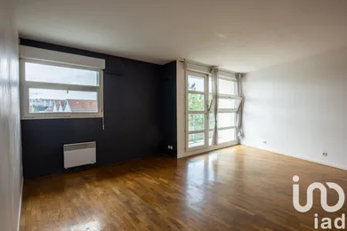Apartment at Joinville-le-Pont (94340)
