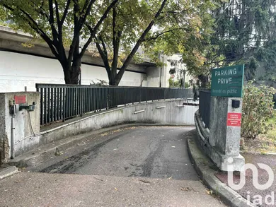 Parking à Courbevoie (92400)