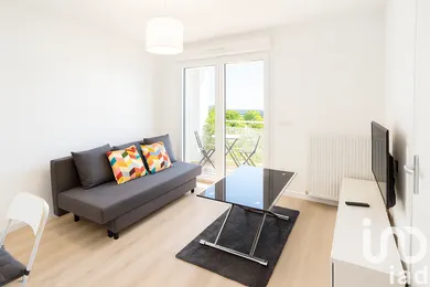 Apartment at Bobigny (93000)