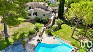 Maison d'architecte à Nîmes (30000)
