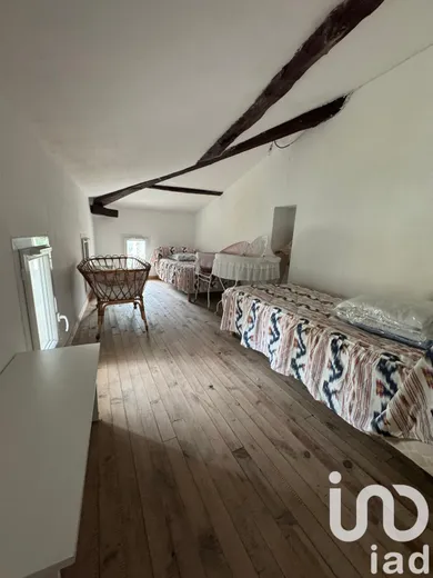 Maison de village à Montagne (33570)