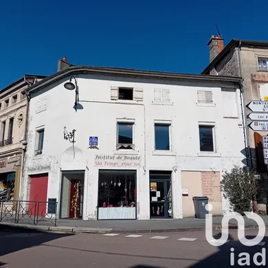 Building at Wassy (52130)