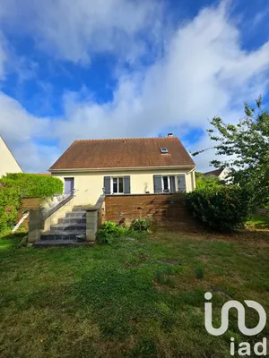 House at Clermont (60600)