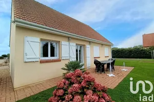 Pavillon à Buchy (76750)