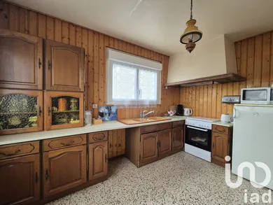 Detached house at Saint-Florentin (89600)