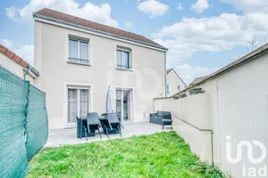 Appartement à Serris (77700)