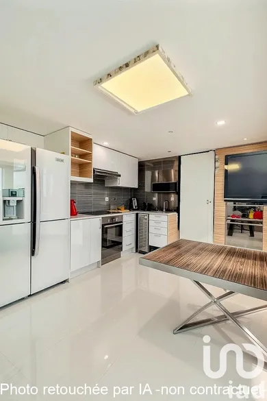 Apartment at Bagnolet (93170)