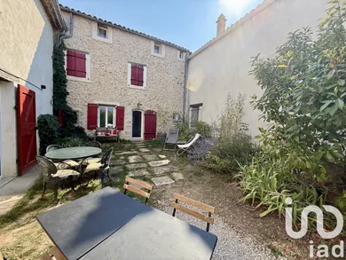 Mas at Sault (84390)