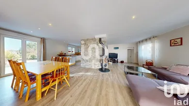 House at Menville (31530)