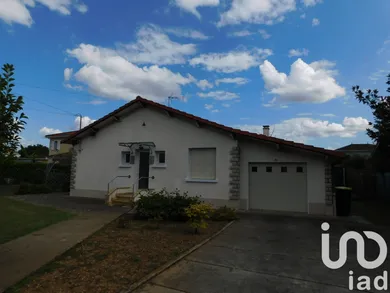 Traditional house at Meyzieu (69330)