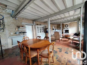 Maison traditionnelle à Méry-Bissières-en-Auge (14370)
