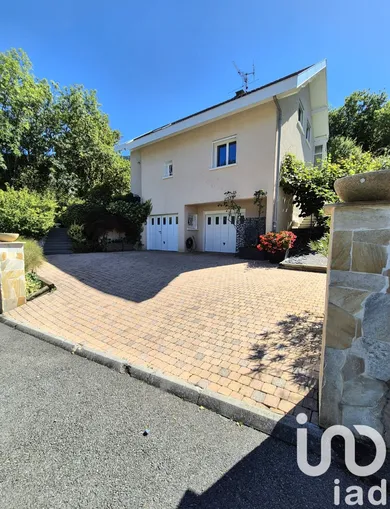 Traditional house at Archamps (74160)