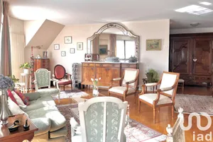 Apartment at Bourg-la-Reine (92340)