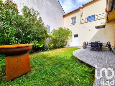 House in Créteil (94000)