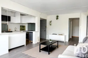 Apartment at Saint-Pierre (97410)