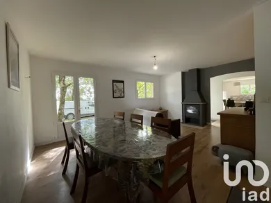 House in Chef-Boutonne (79110)