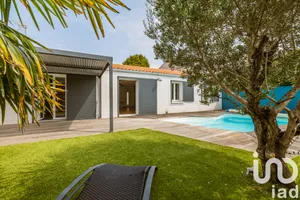 Maison à La Rochelle (17000)