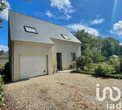 Traditional house at Landévant (56690)