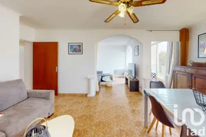 Apartment in Bandol (83150)