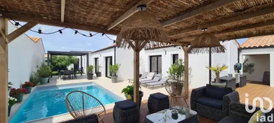 Maison à Ferrières (17170)