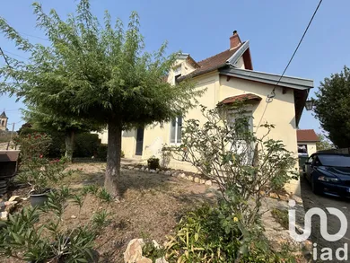 Maison à Montvicq (03170)
