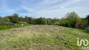 Terrain à bâtir à Ventelay (51140)