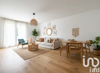 Apartment at Mérignac (33700)