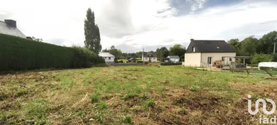 Terrain à bâtir à Val-d'Izé (35450)