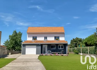 House at Wimereux (62930)