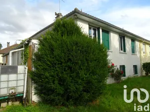 Maison de village à Esquennoy (60120)
