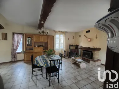 Maison traditionnelle à Ercuis (60530)