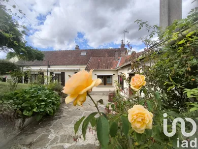 Traditional house at Ercuis (60530)