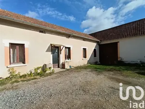 House at Saint-Rémy-en-Rollat (03110)