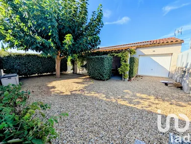 House at Châteaurenard (13160)