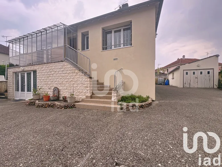 Maison 7 pièces 177 m² · à Saint-Florentin · 177 m² · 149 000 €