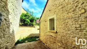 Maison de village à Molosmes (89700)