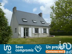 Maison traditionnelle à Pleuven (29170)