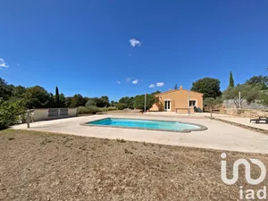Maison à Pourrières (83910)