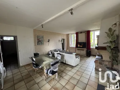 Maison à Ossey-les-Trois-Maisons (10100)