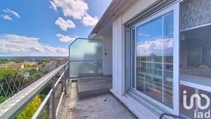 Apartment in Melun (77000)