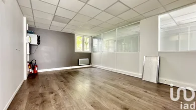 Immeuble à Pontault-Combault (77340)