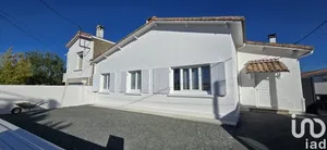 House at Royan (17200)