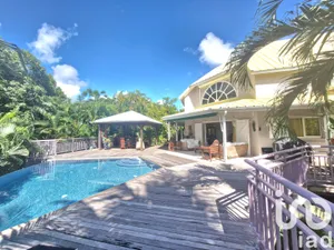 Architectural house at LES ABYMES (97139)