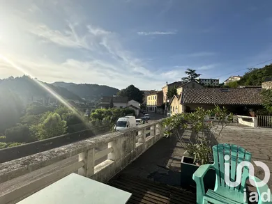 Appartement à Vals-les-Bains (07600)