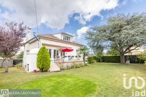 House at Brunoy (91800)