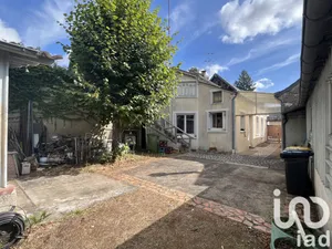 House at Mettray (37390)