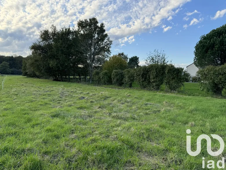 Terrain à Langeais (37130) · 65 000 €